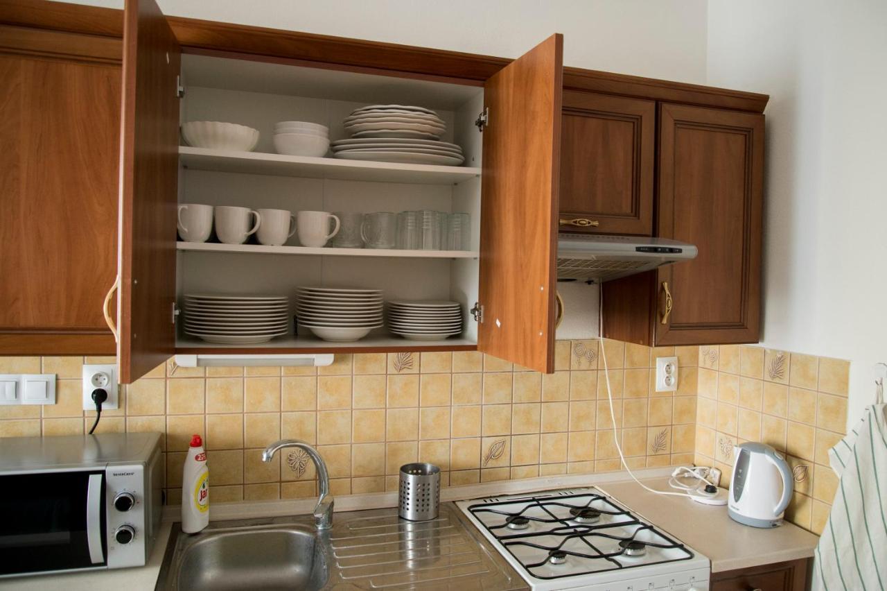 Ubytovani Domecek V Mikulove Apartment Bagian luar foto